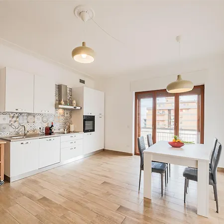 Casa Bianchi Апартаменты *